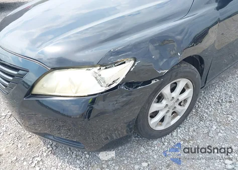 2009 Toyota Camry Le z USA, uszkodzony, nr VIN 4T1BE46K59U803821